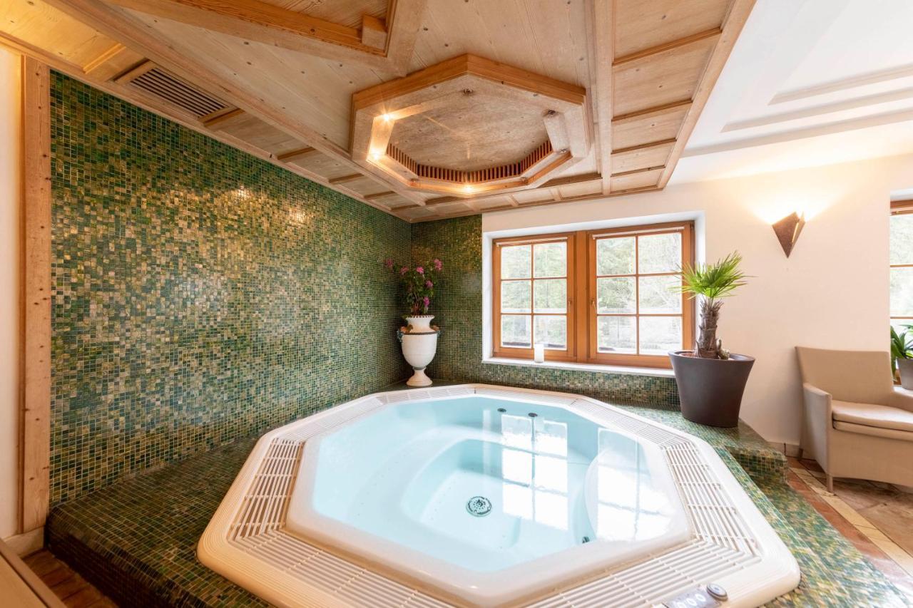 Hotel Dolomiti Ла Виля Екстериор снимка
