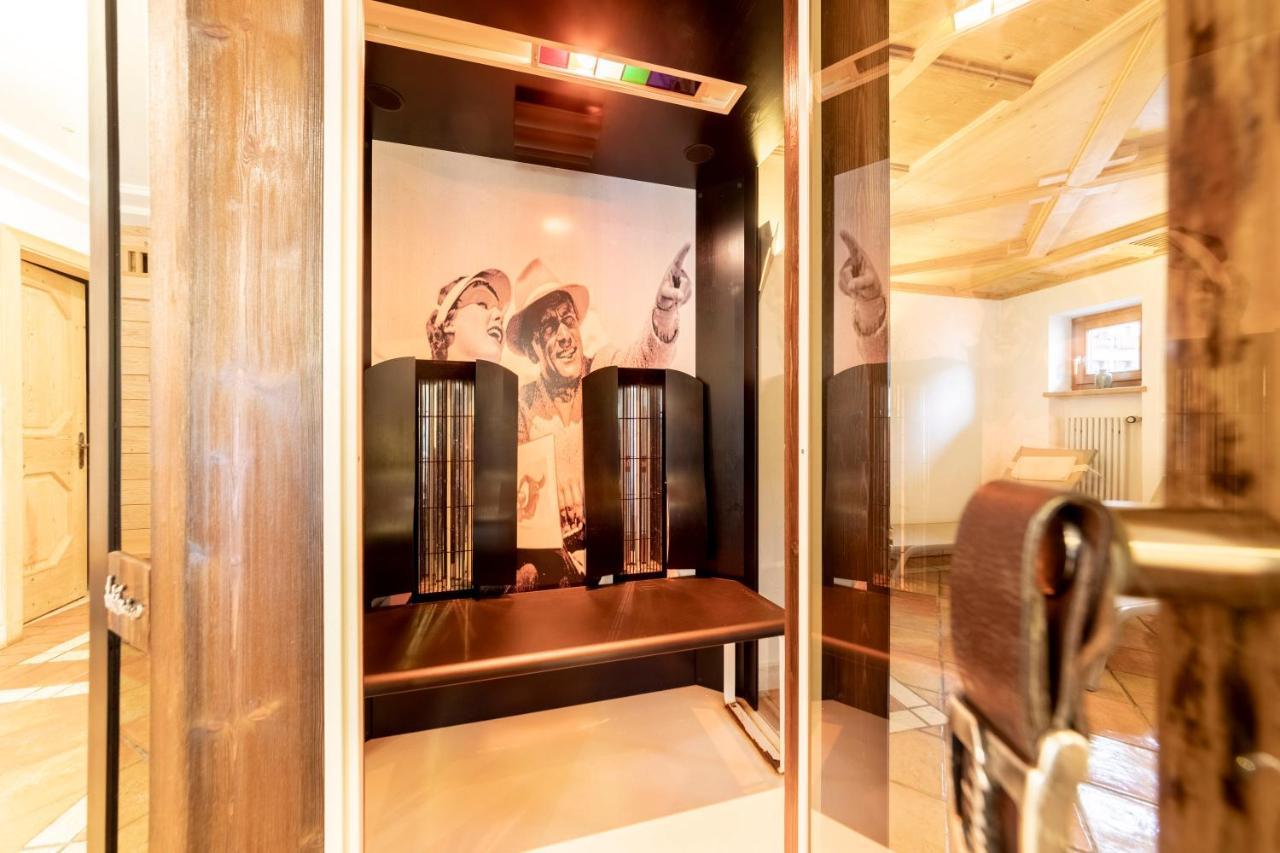Hotel Dolomiti Ла Виля Екстериор снимка
